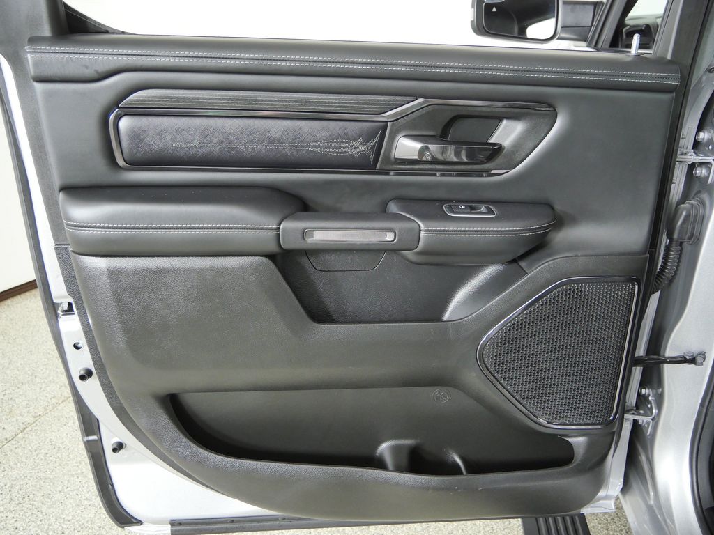 Thumbnail: 2022 RAM 1500 - 28