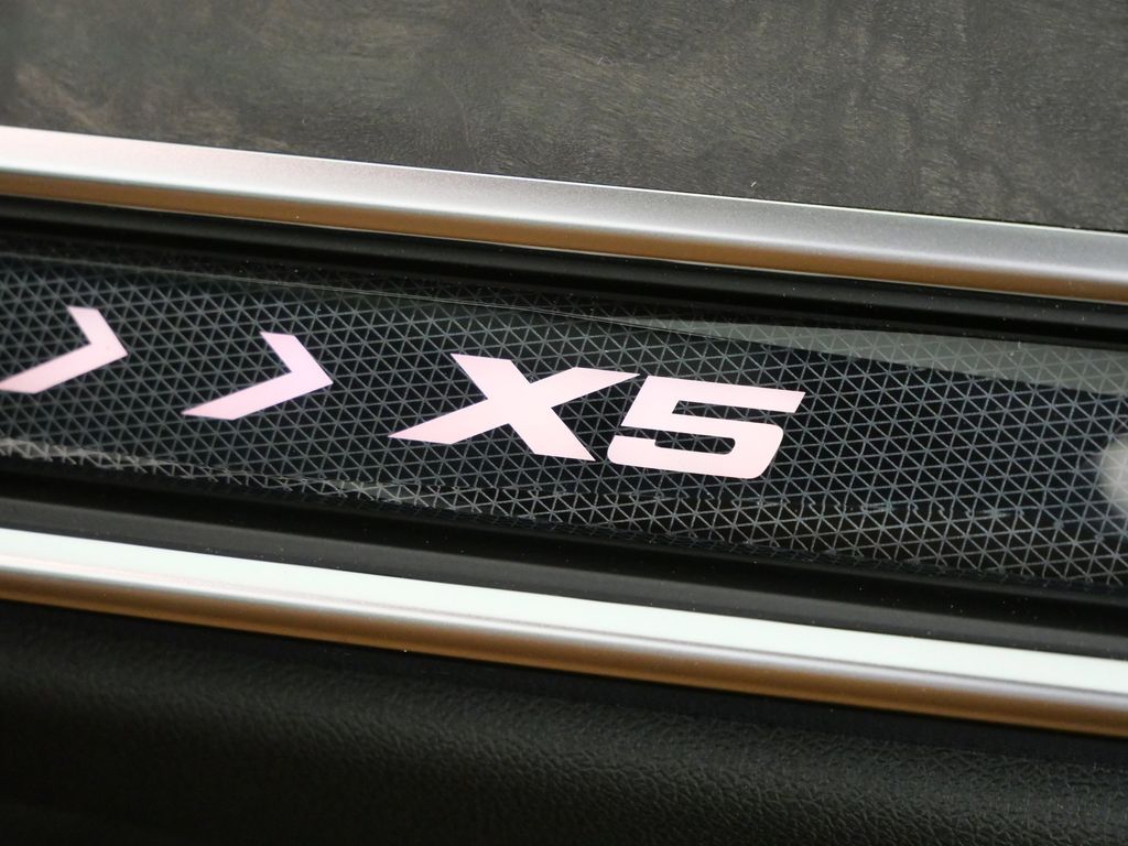 Thumbnail: 2026 BMW X5 - 24