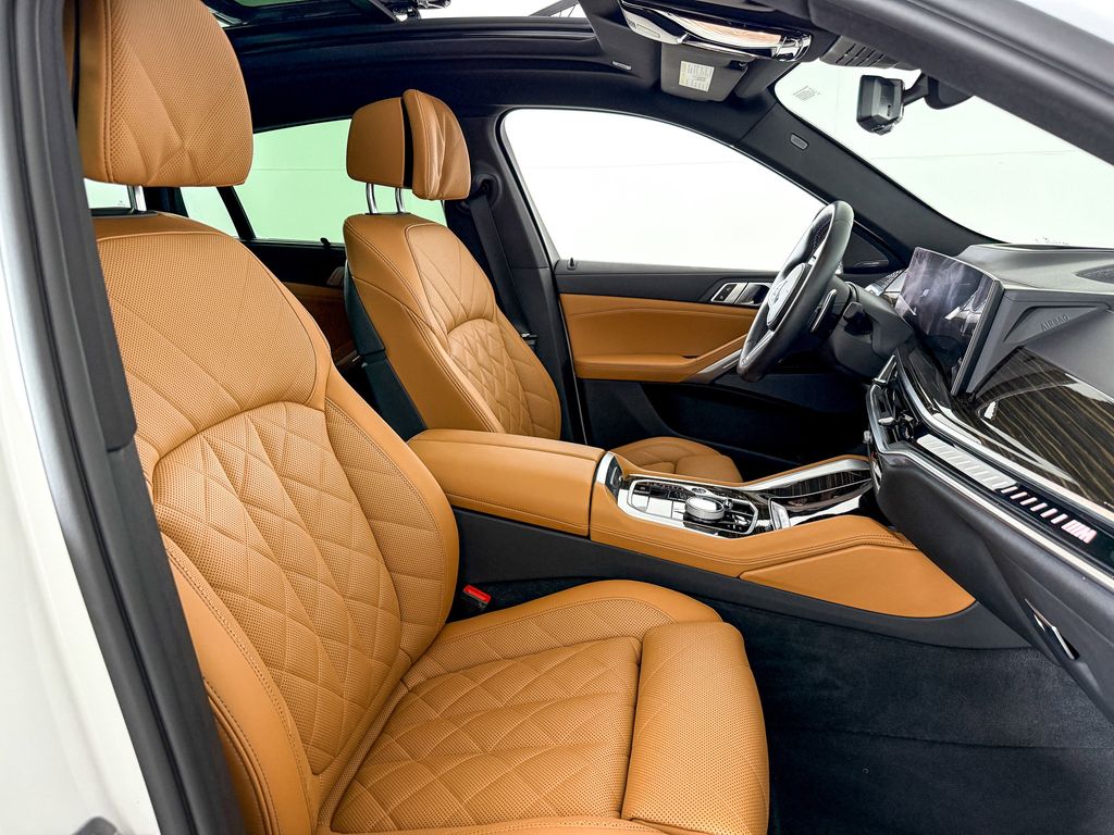 2024 BMW X6 M 26