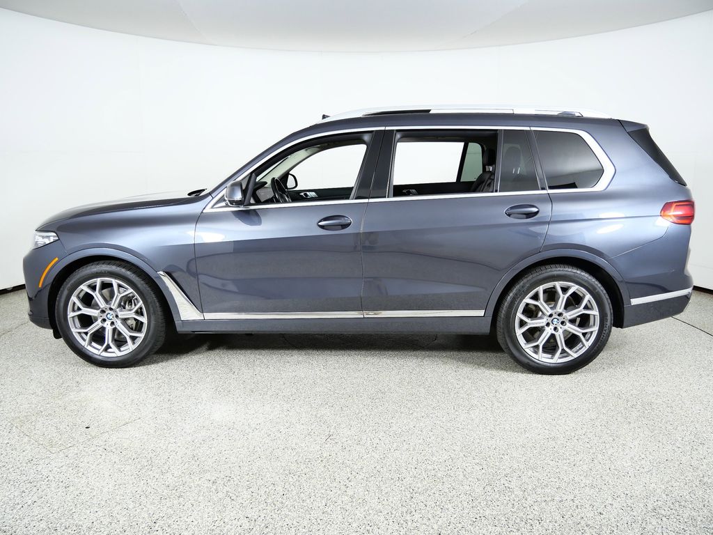 Thumbnail: 2019 BMW X7 - 16