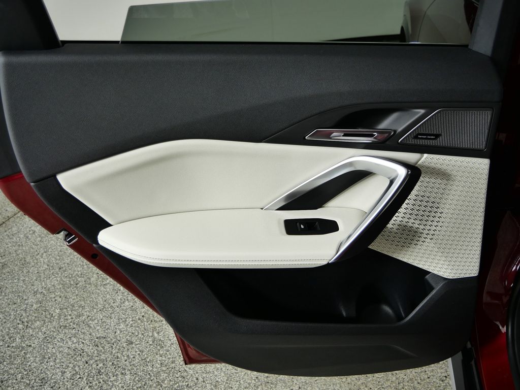 Thumbnail: 2026 BMW X1 - 33