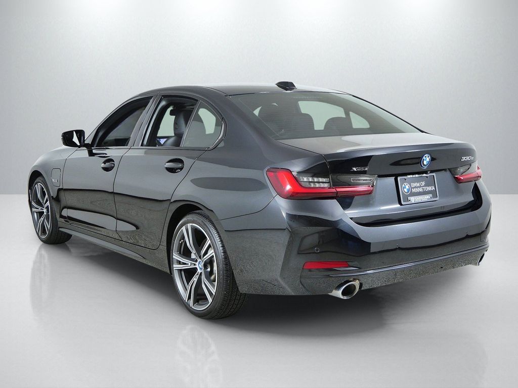 Thumbnail: 2023 BMW 3 Series - 17