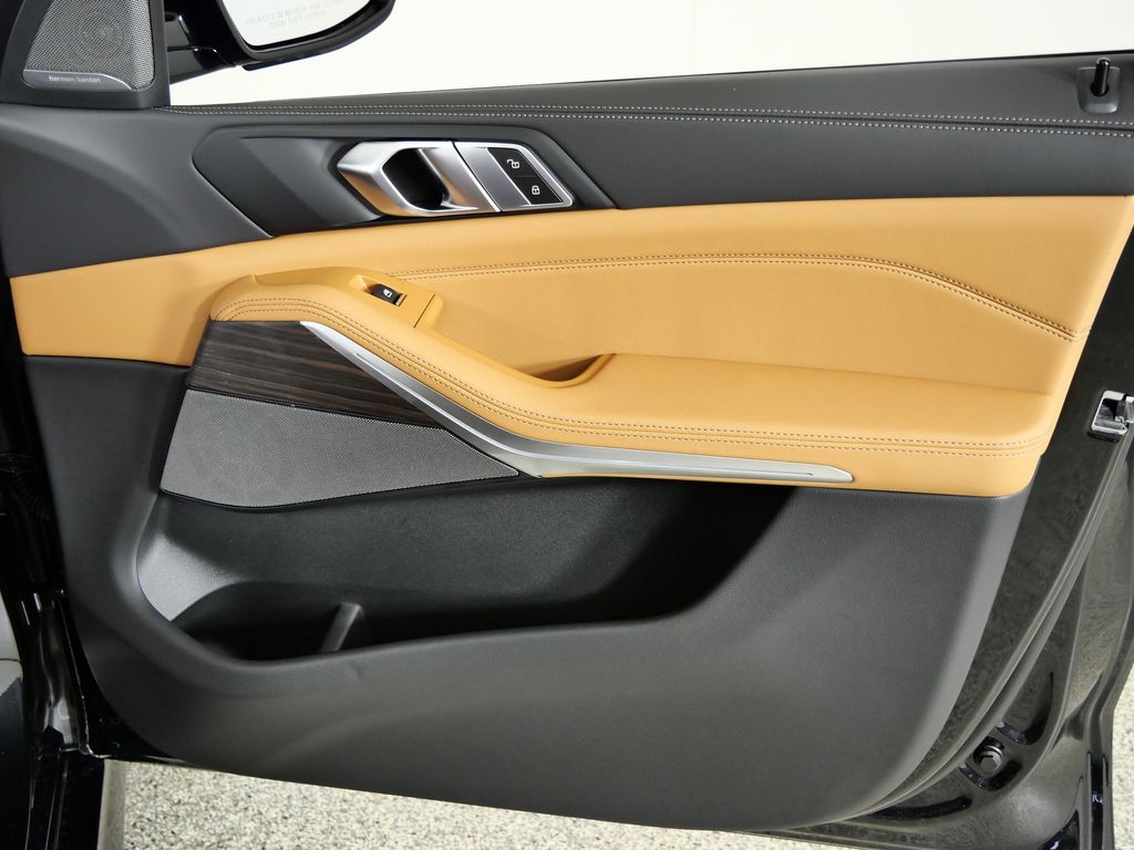 Thumbnail: 2026 BMW X5 - 19