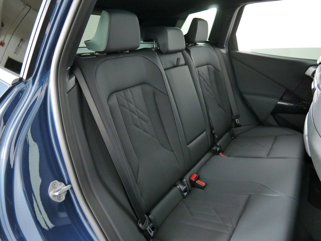 Thumbnail: 2026 BMW X3 - 24
