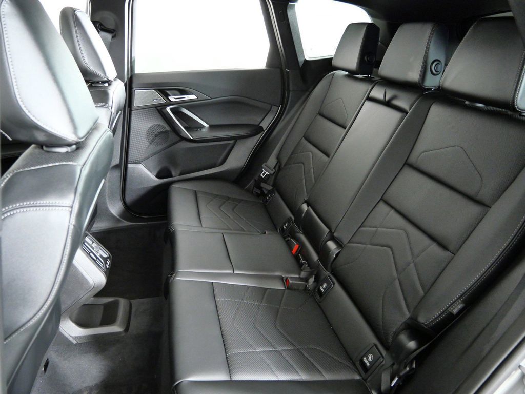 Thumbnail: 2026 BMW X1 - 30