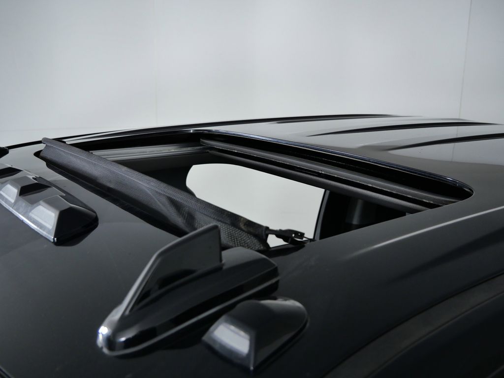 Thumbnail: 2022 GMC Sierra 2500 - 19