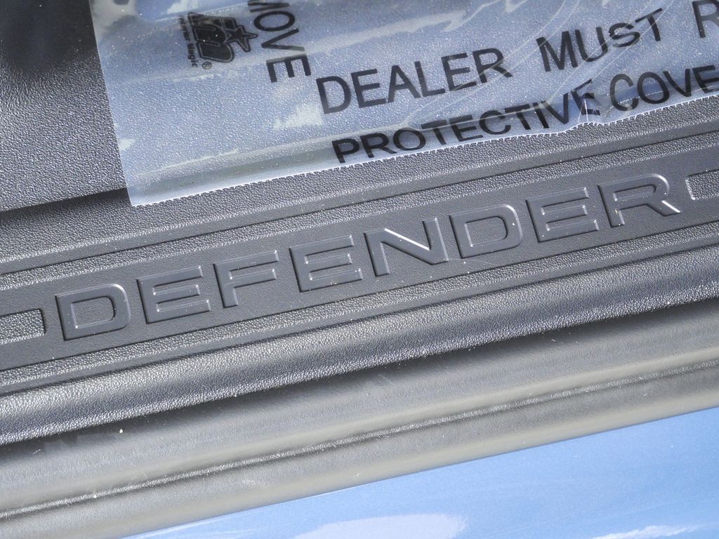 Thumbnail: 2024 Land Rover Defender - 23