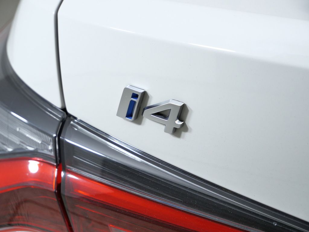 Thumbnail: 2025 BMW i4 - 16