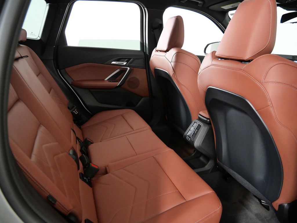 Thumbnail: 2026 BMW X1 - 24