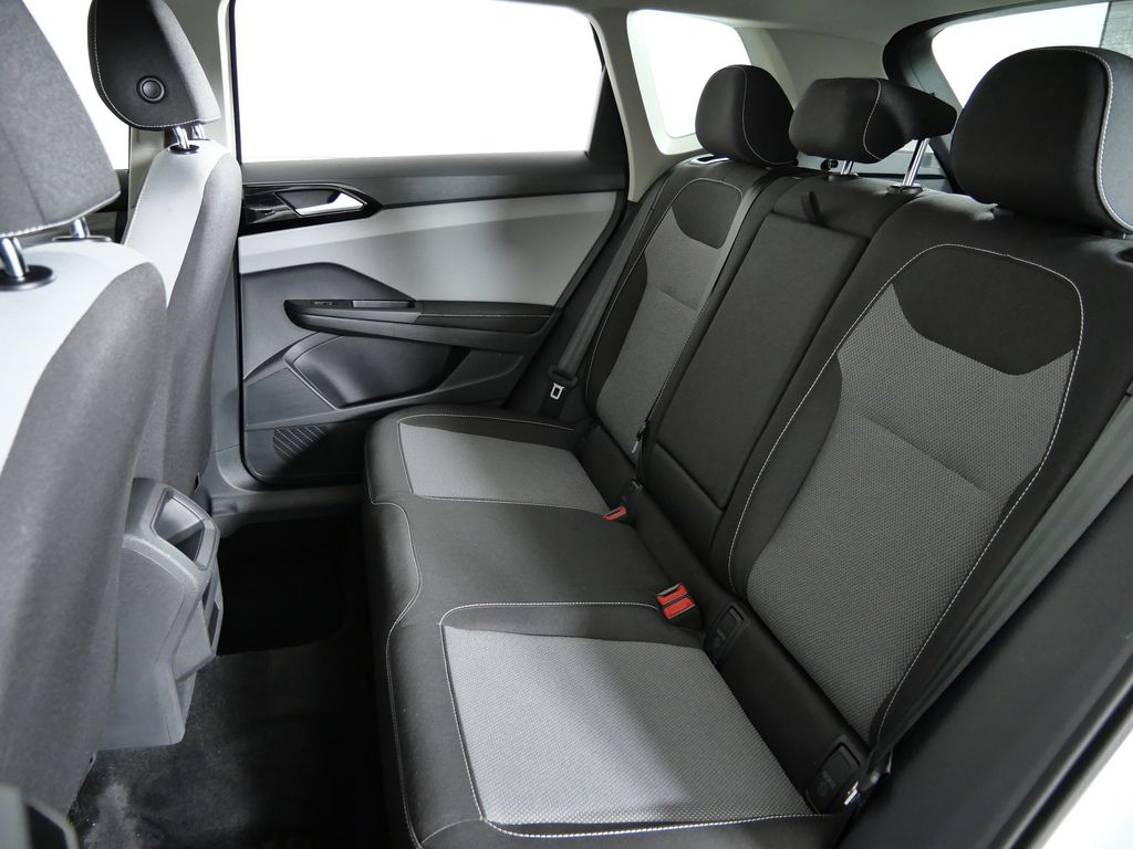 Thumbnail: 2024 Volkswagen Taos - 29