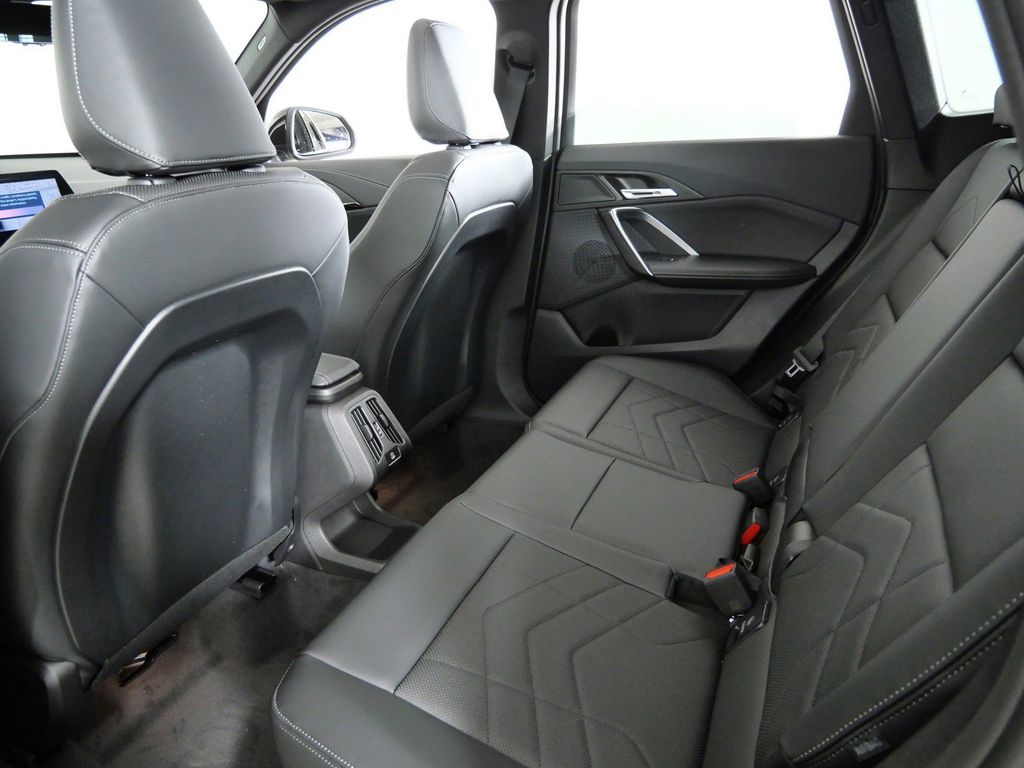 Thumbnail: 2026 BMW X1 - 29