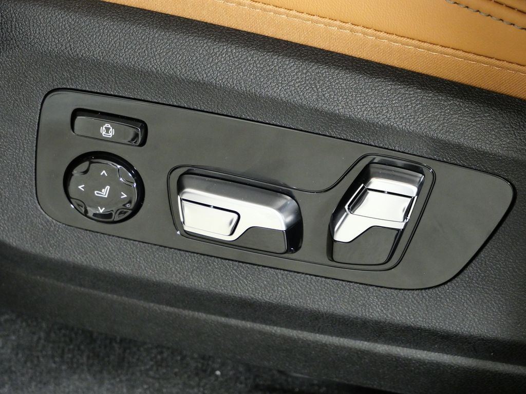 Thumbnail: 2026 BMW X5 - 39