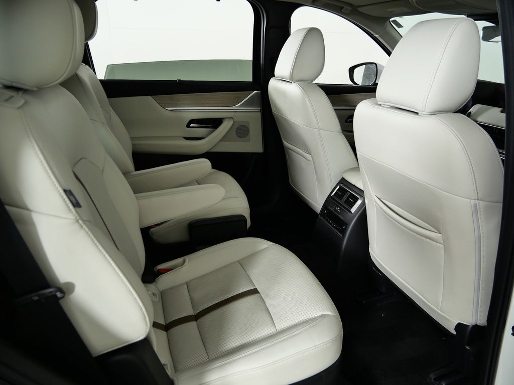 Thumbnail: 2024 Mazda CX-90 - 25