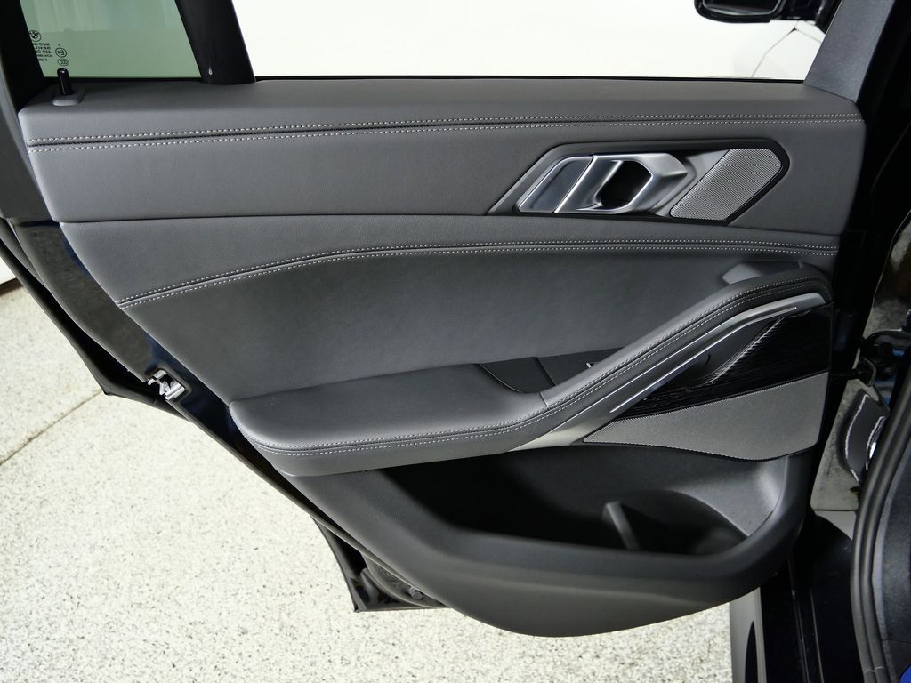 Thumbnail: 2026 BMW X6 - 30