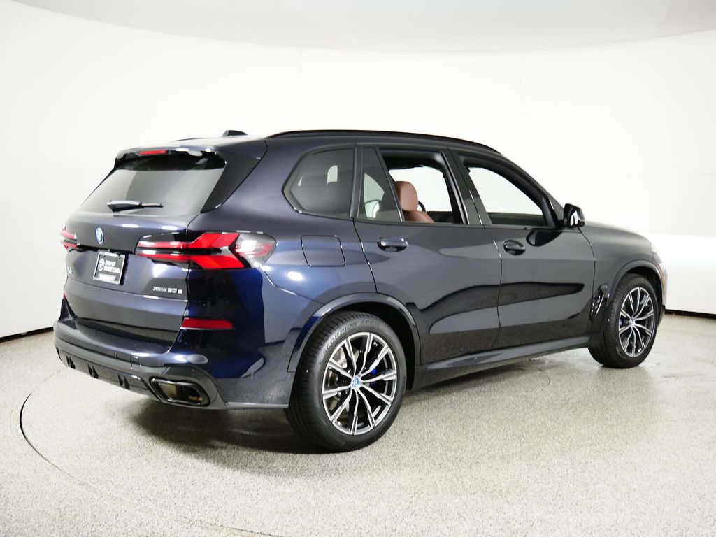 Thumbnail: 2024 BMW X5 - 8