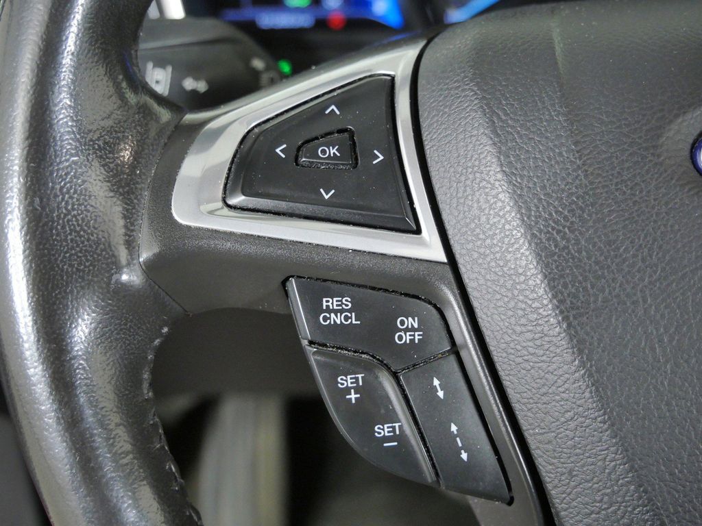 Thumbnail: 2013 Ford Fusion - 39