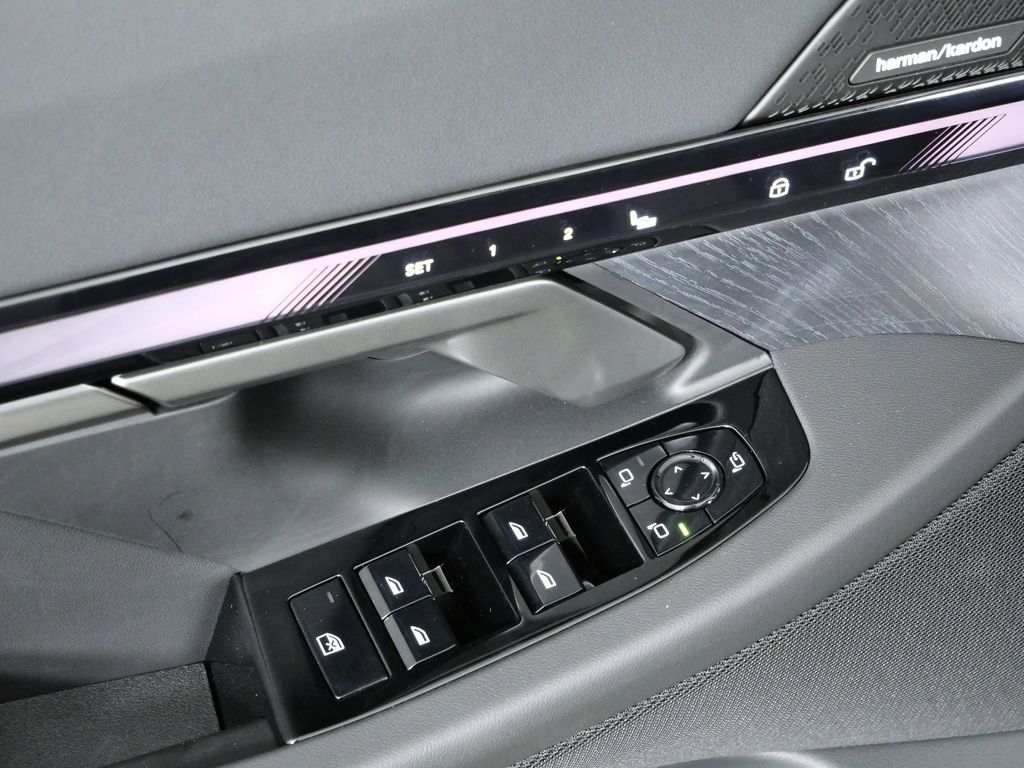 Thumbnail: 2026 BMW 5 Series - 34