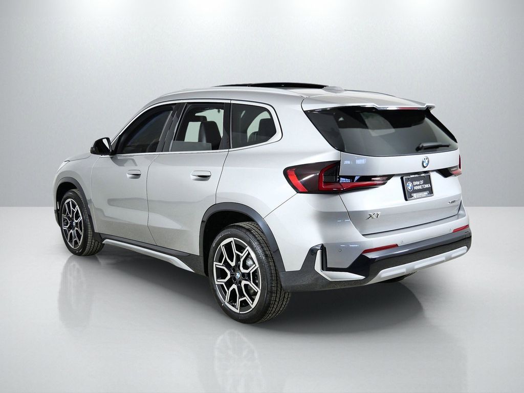 Thumbnail: 2026 BMW X1 - 14