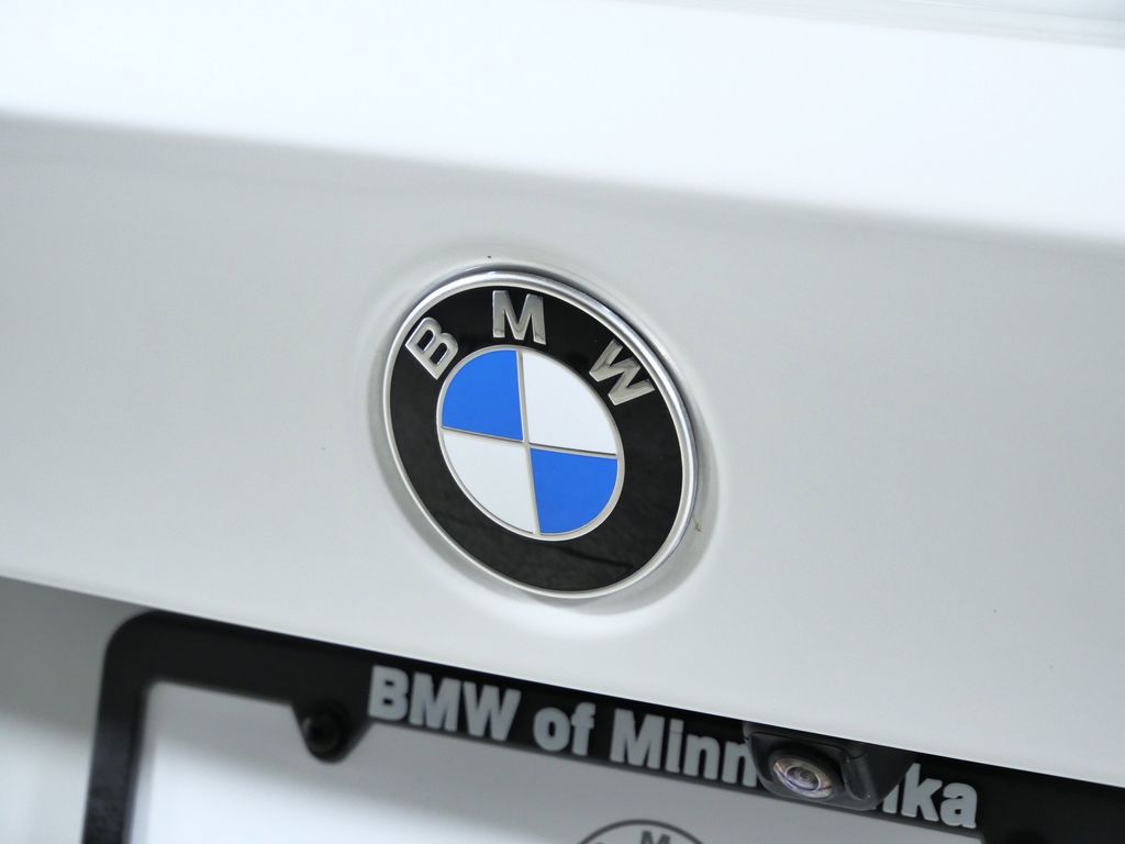 Thumbnail: 2023 BMW 3 Series - 14