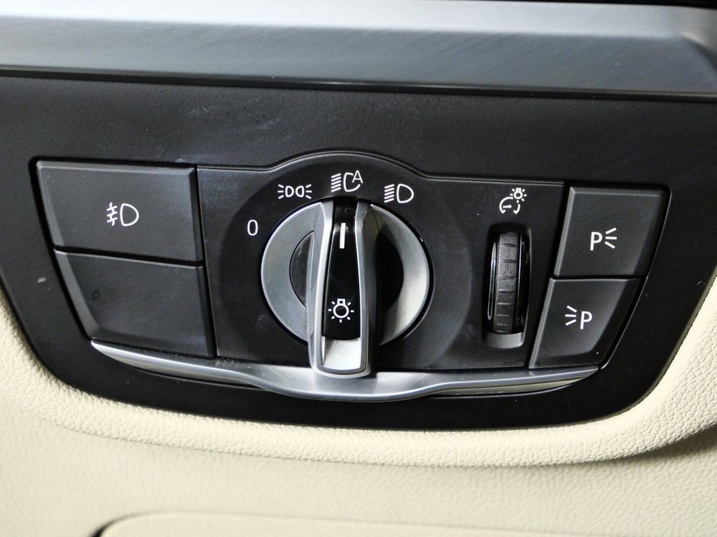 Thumbnail: 2021 BMW X3 - 40