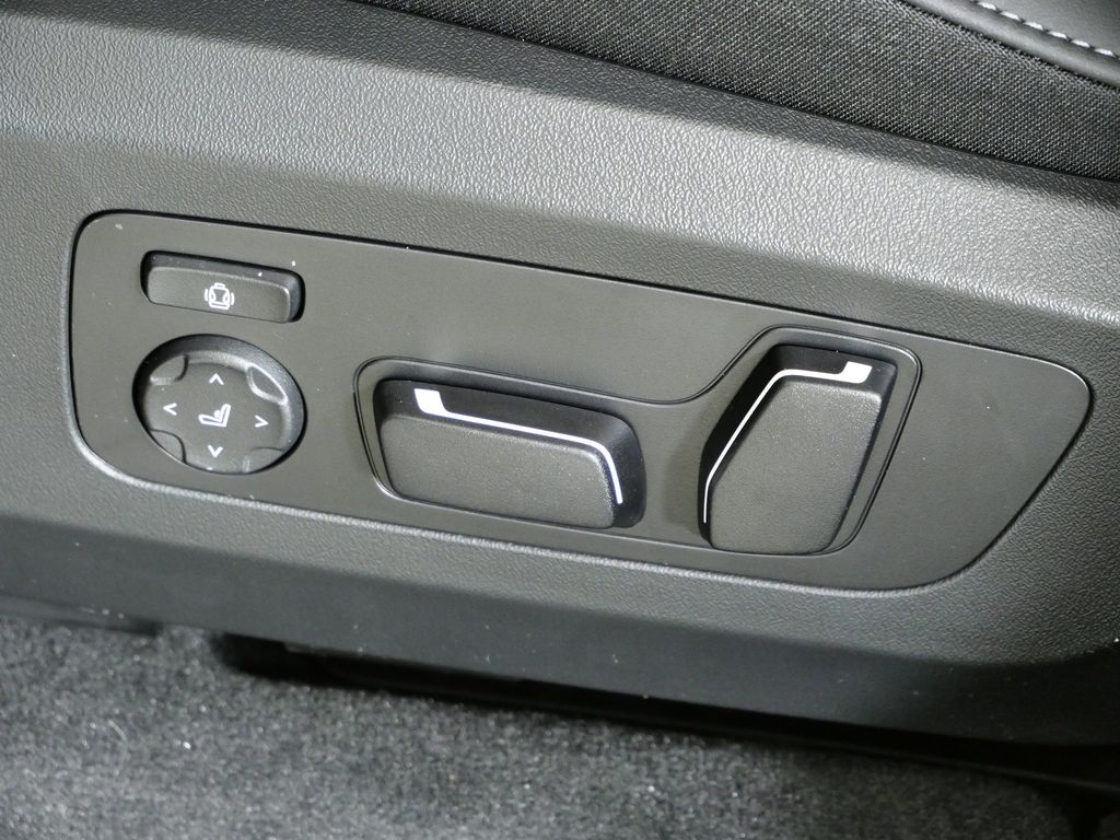 Thumbnail: 2026 BMW X3 - 38