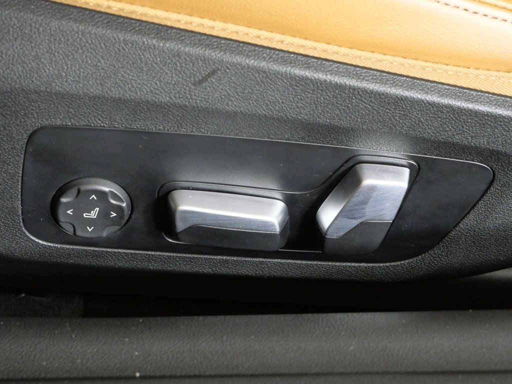 Thumbnail: 2023 BMW 4 Series - 40