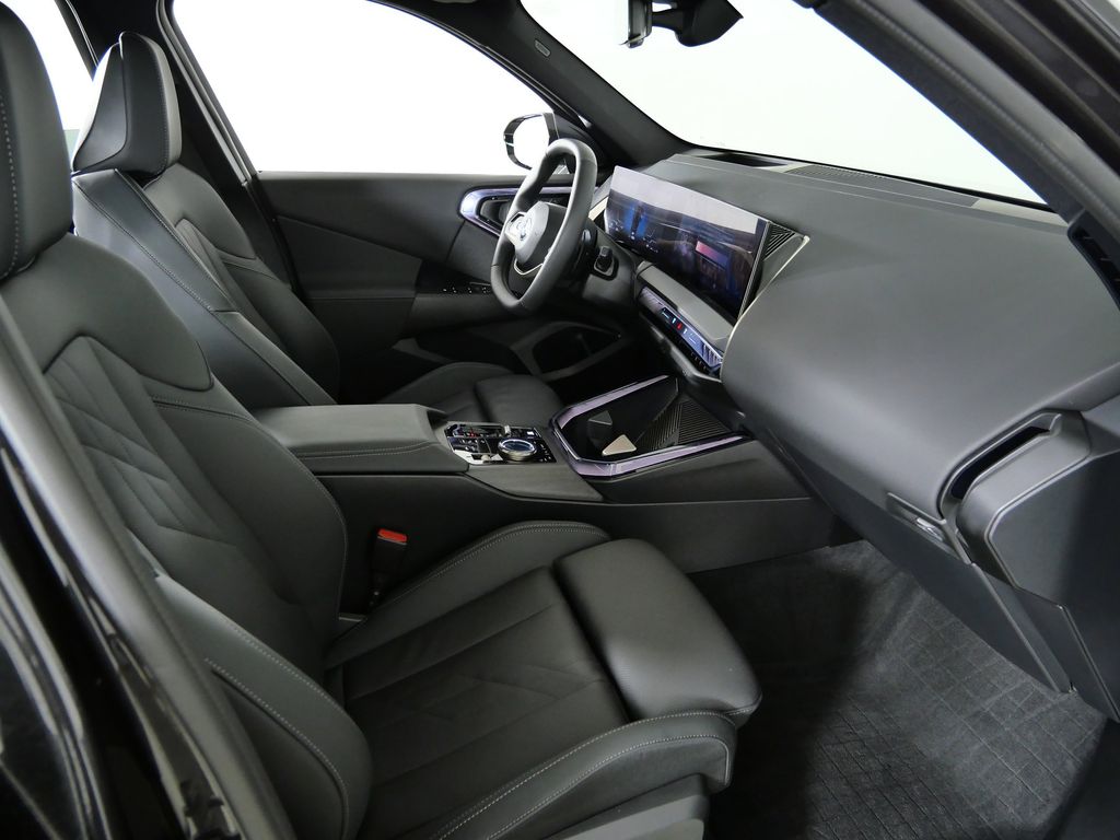 Thumbnail: 2025 BMW X3 - 26