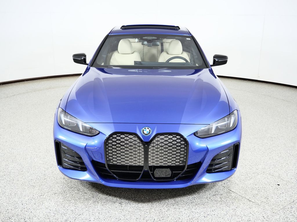 Thumbnail: 2025 BMW i4 - 16