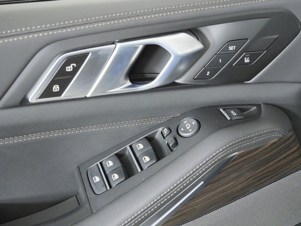 Thumbnail: 2026 BMW X5 - 37