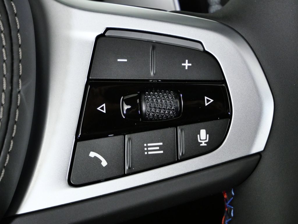 Thumbnail: 2026 BMW X5 - 42