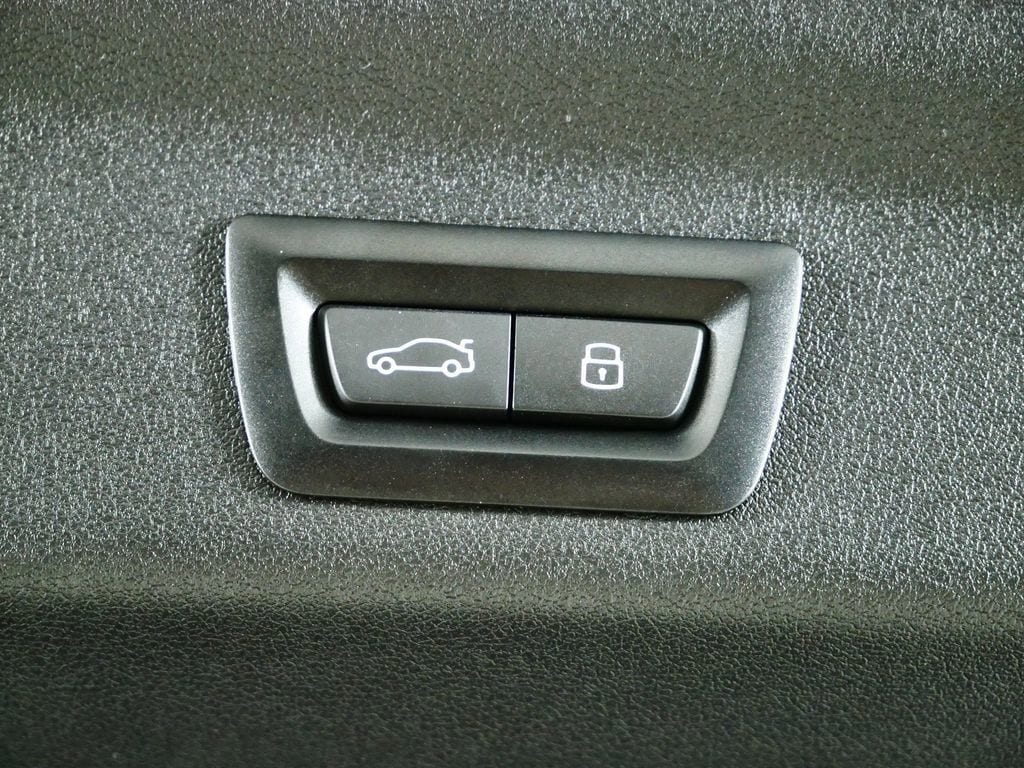 Thumbnail: 2025 BMW X1 - 28