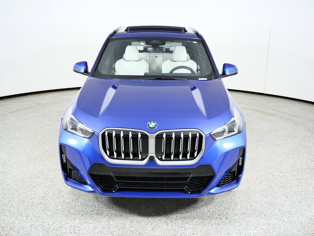 Thumbnail: 2026 BMW X1 - 16