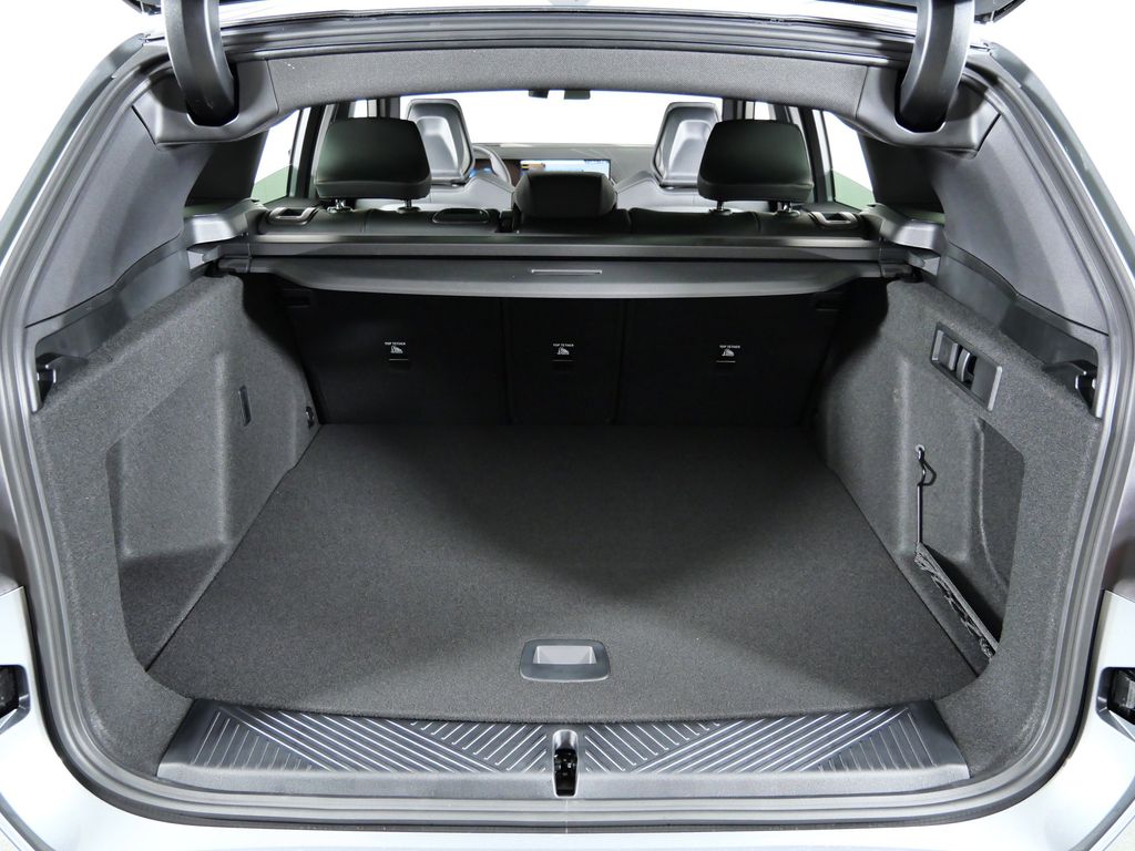 Thumbnail: 2026 BMW X3 - 27