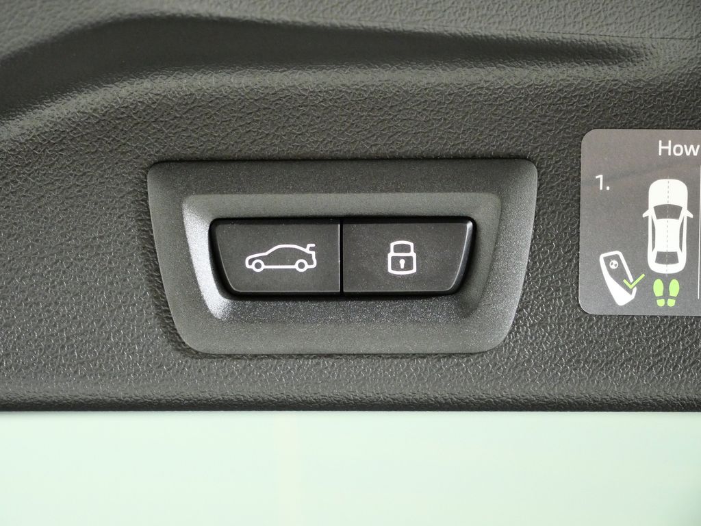 Thumbnail: 2026 BMW X5 - 30