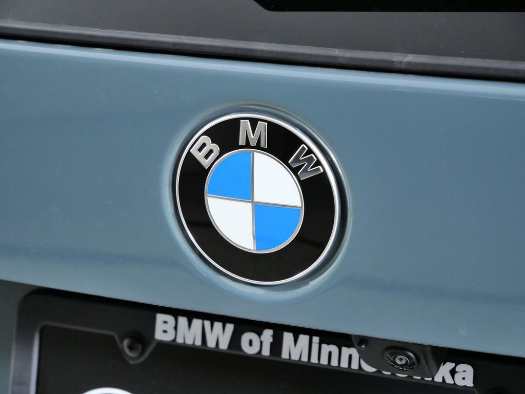 Thumbnail: 2026 BMW X1 - 13