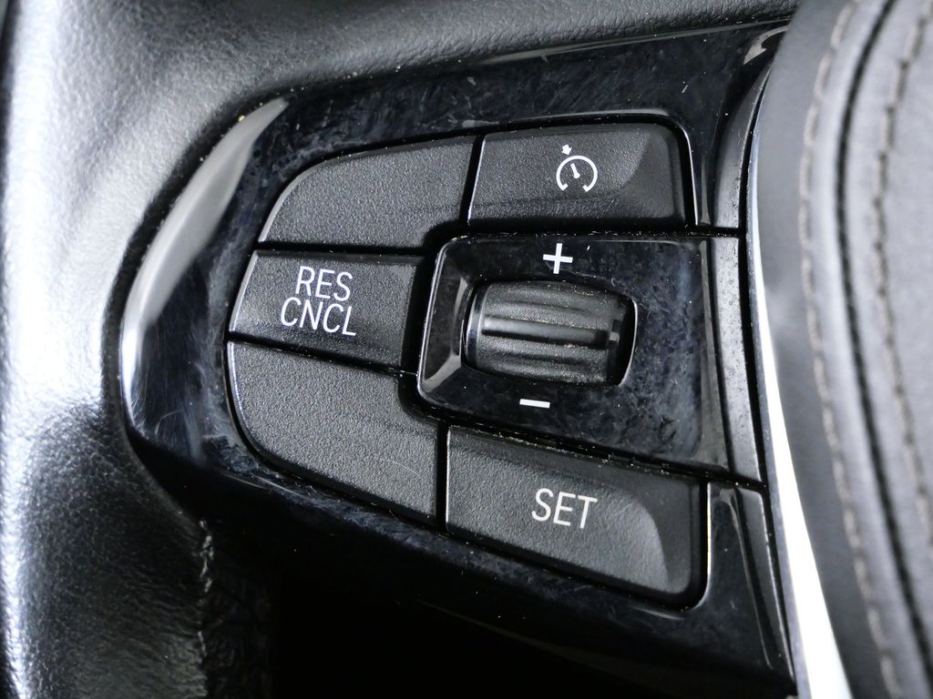 Thumbnail: 2019 BMW 5 Series - 41