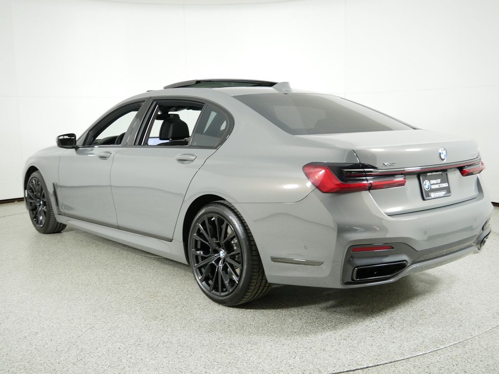 2022 BMW 7 Series 750i xDrive 16