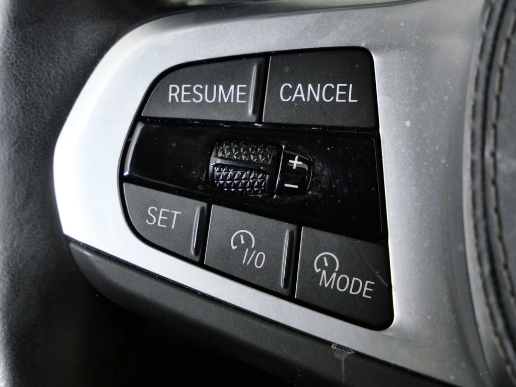 Thumbnail: 2023 BMW X7 - 47