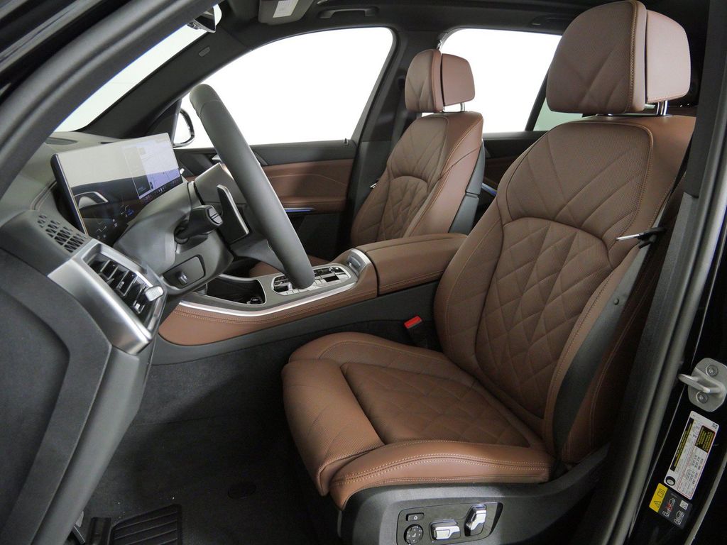 Thumbnail: 2026 BMW X5 - 36