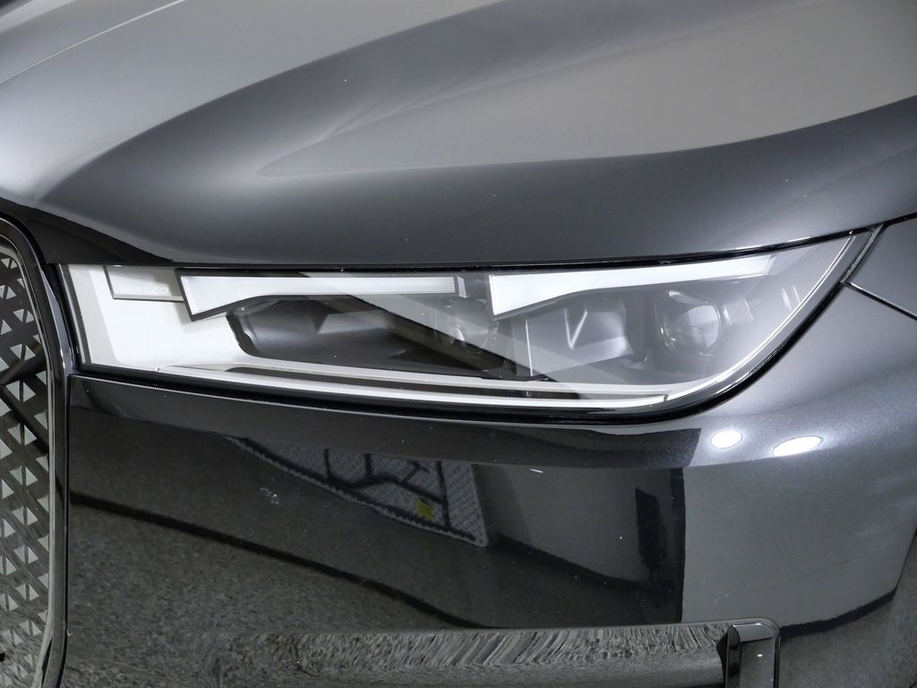 Thumbnail: 2025 BMW iX - 4