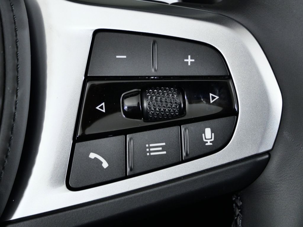 Thumbnail: 2026 BMW Z4 - 37