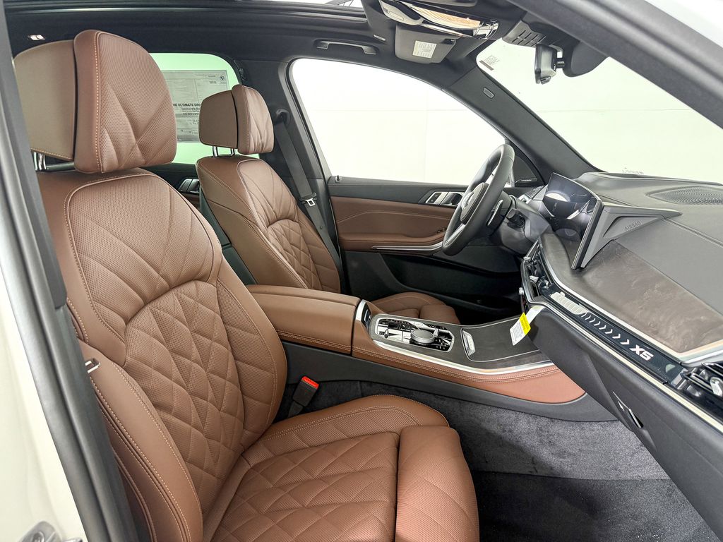 Thumbnail: 2026 BMW X5 - 20