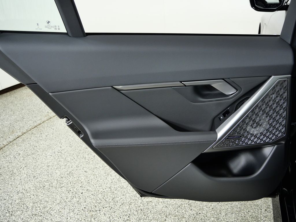 Thumbnail: 2026 BMW 5 Series - 29