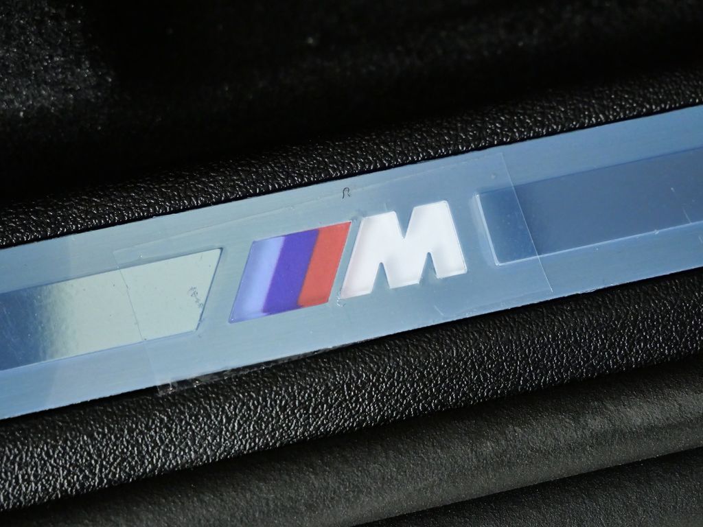 Thumbnail: 2026 BMW X7 - 23