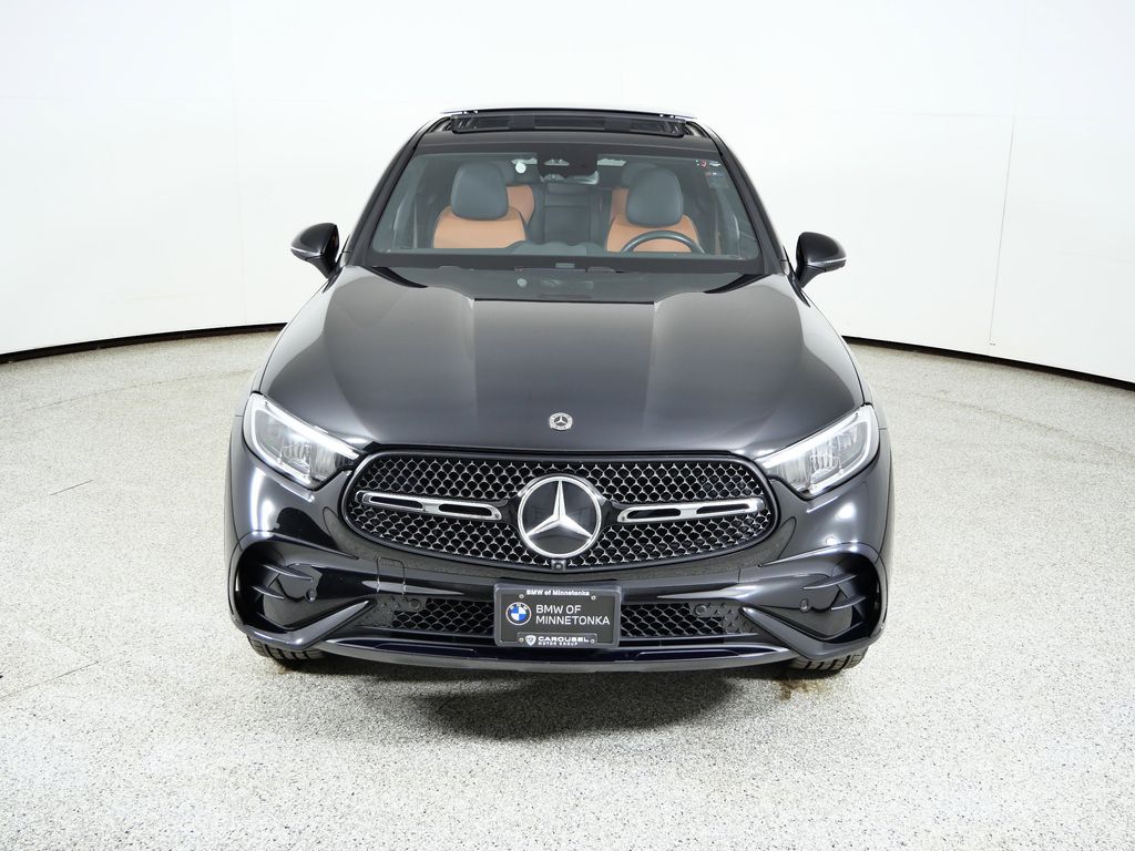 Thumbnail: 2024 Mercedes-Benz GLC - 17