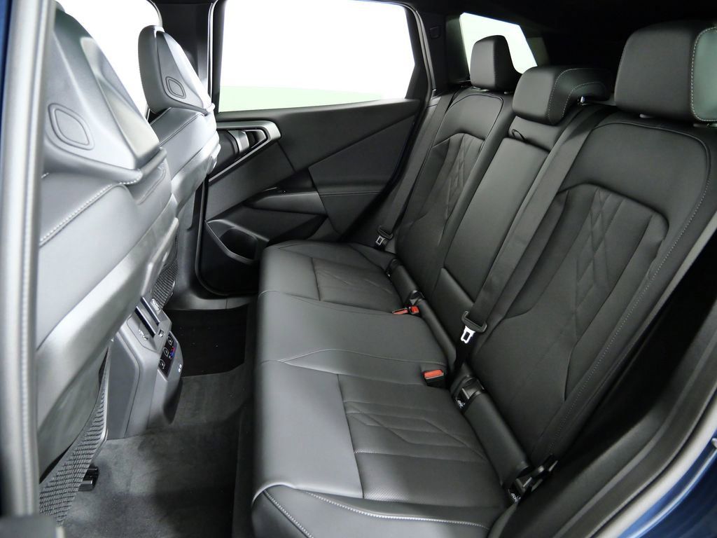 Thumbnail: 2026 BMW X3 - 33