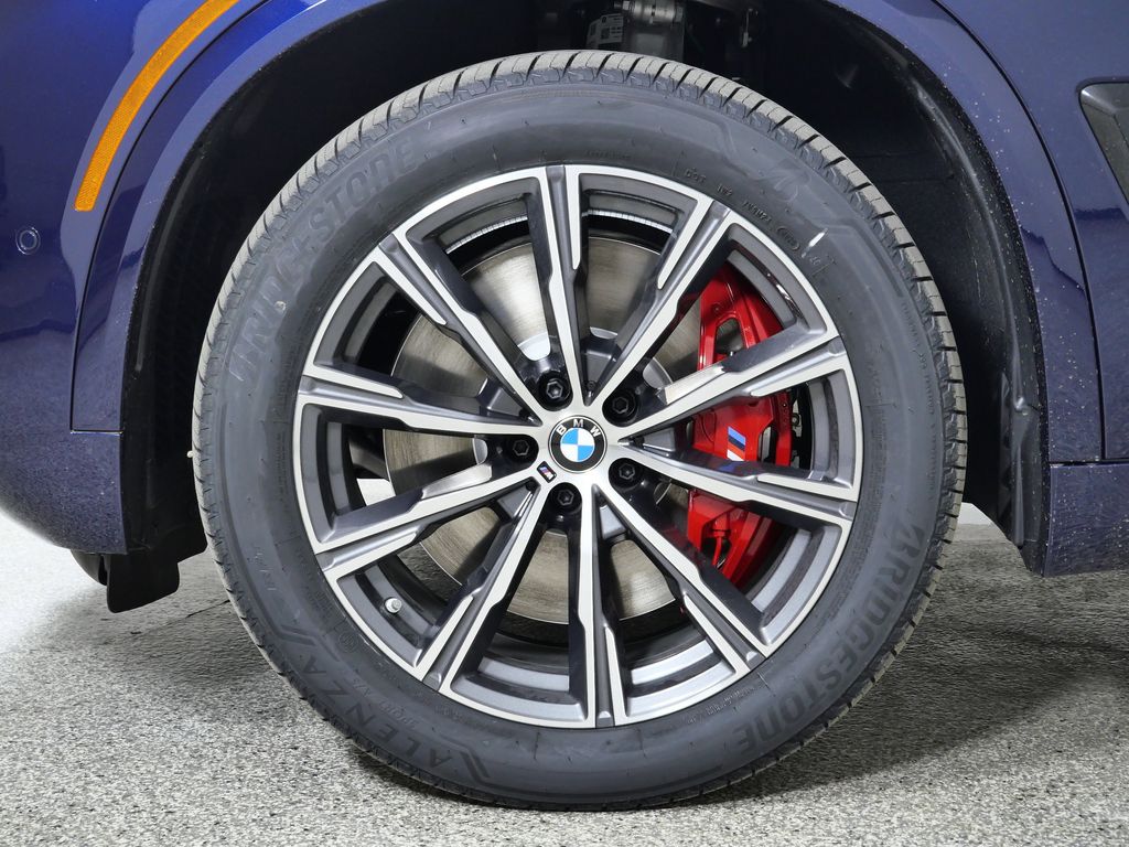 Thumbnail: 2026 BMW X5 - 17