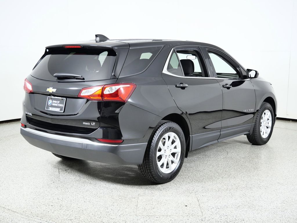 Thumbnail: 2018 Chevrolet Equinox - 10