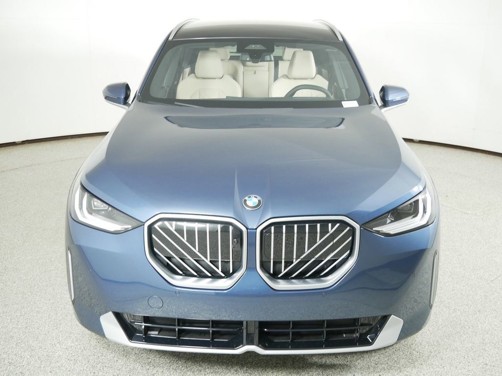 Thumbnail: 2025 BMW X3 - 17