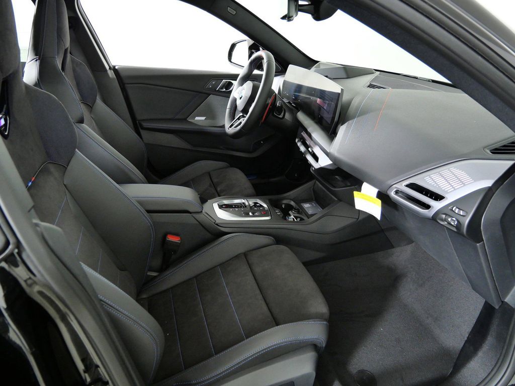 Thumbnail: 2026 BMW 2 Series - 19